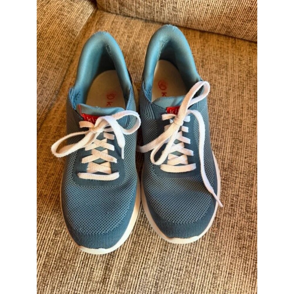 Kizik sneakers women 7.5 blue easy on and off